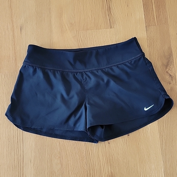 Womens size small nike shorts - Picture 1 of 7